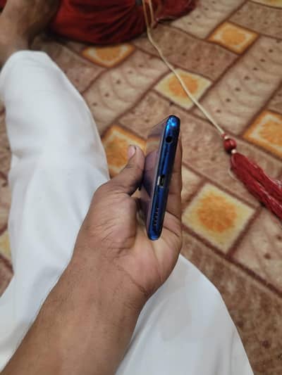 Vivo V15