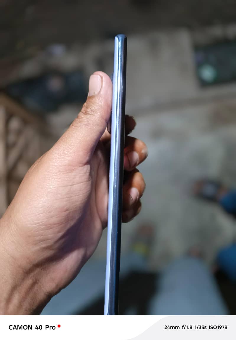 Tecno CAMON 30S 3