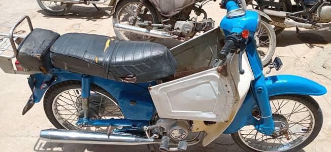 Honda 70cc Bike For Urgent Sale Cont Call / WhatsApp / 0327-9710009
