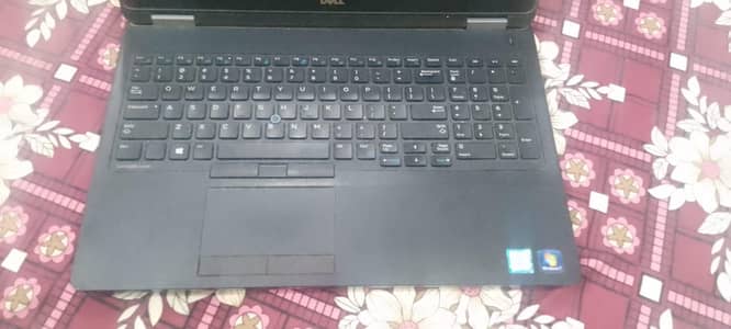 Dell Latitude E5570 core i 5 6 gen 8GB RAM 256GB SSD 2GB AMD Graphics