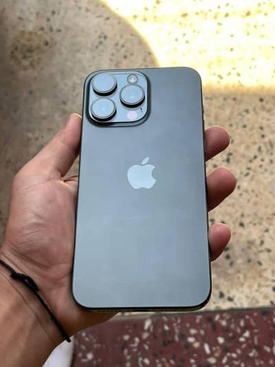 Apple iPhone 15 Pro Max non pta 10/10 condition only set