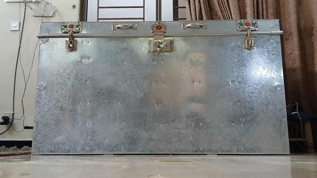 Silver storage box 1
