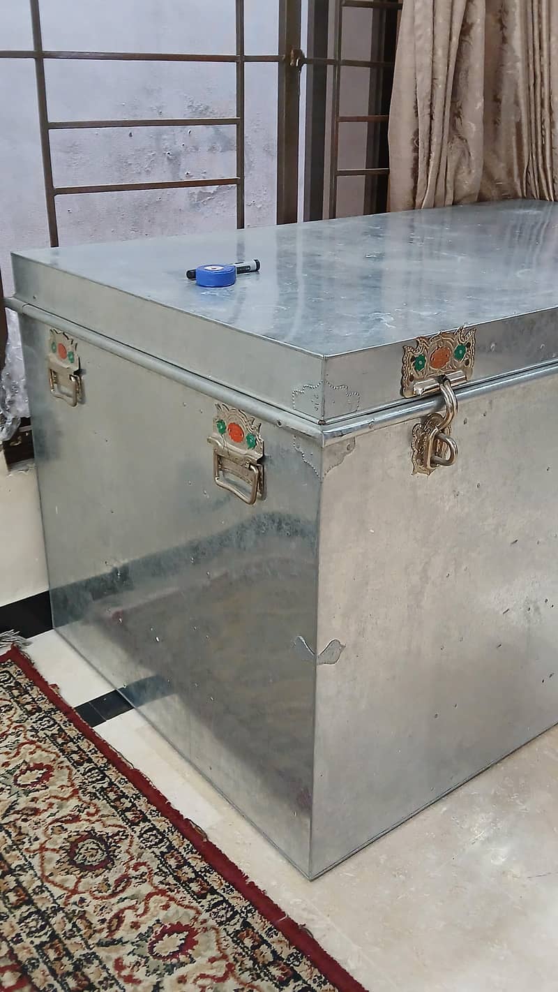 Silver storage box 2