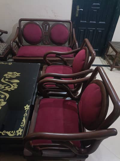 4 seaters woden sofa