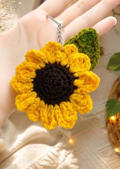 Handmade crochet bag and keychains
