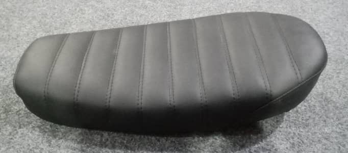 cd70/cg125 cafe racer seat