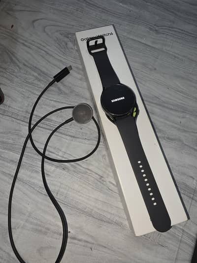 Samsung Watch 6 Condition 10/9 with orginal Charger