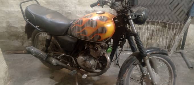 Suzuki GS-125 2007