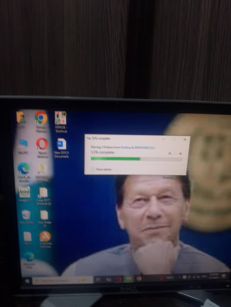 آفس ورک کے کیلے پڑھی لکھی خاتون کی ضرورت ہے 0