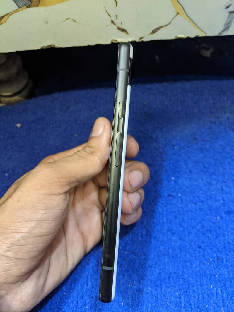 Google Pixel 6a 2