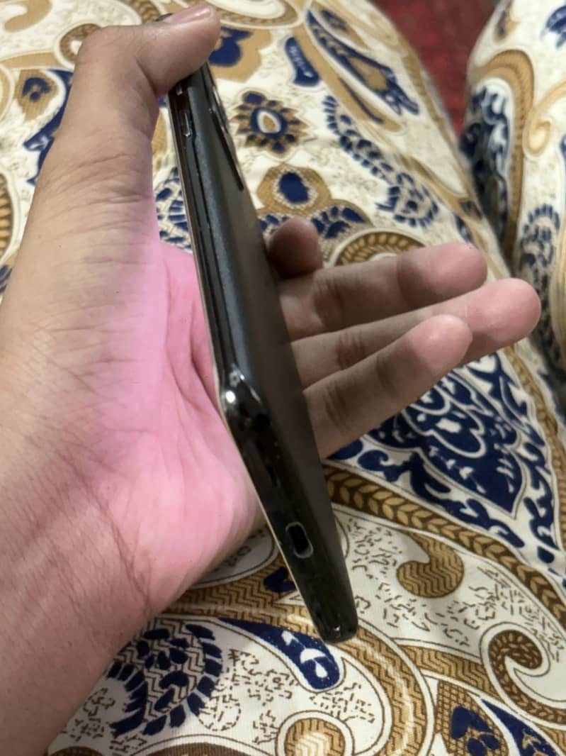 One plus 9 pro 1