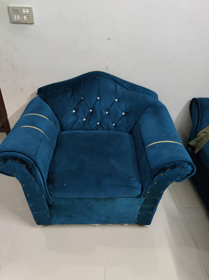 Sofa set 0