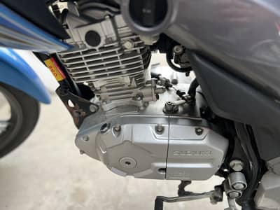 SUZUKI - GXS125