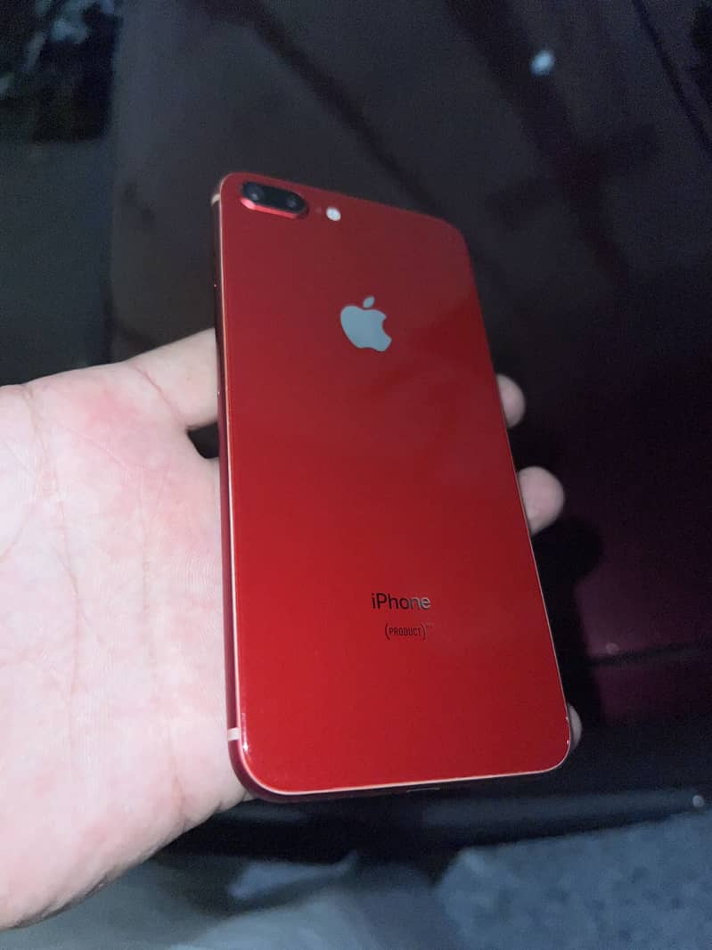 Apple iPhone 8 Plus 2