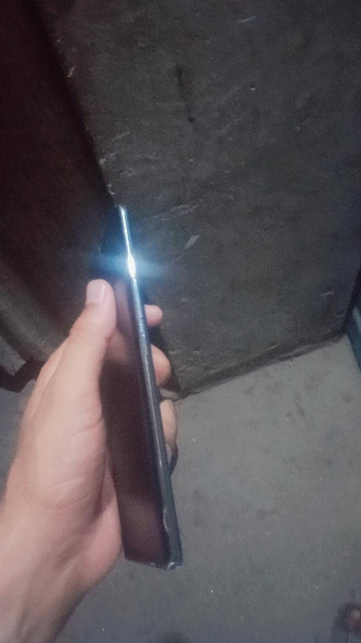 Infinix Zero 40 4