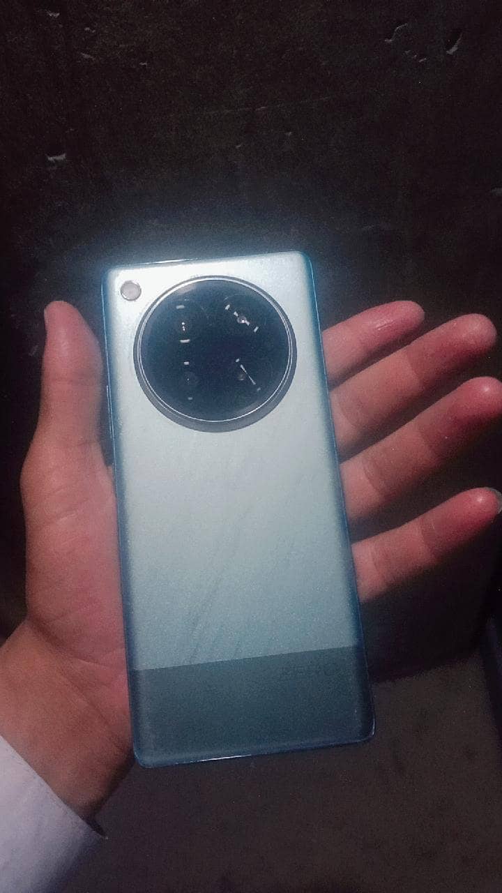 Infinix Zero 40 5