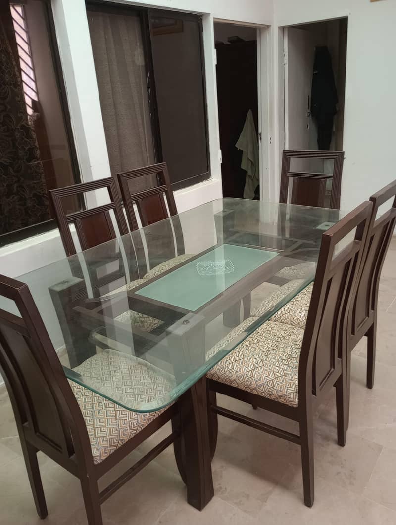 Dinning Table 0