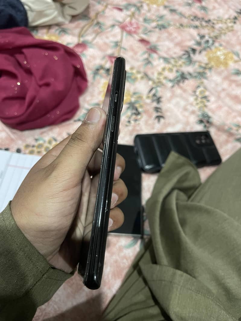 One Plus 9R 2