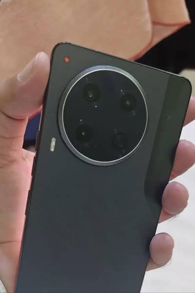 Tecno CAMON 30 12GB