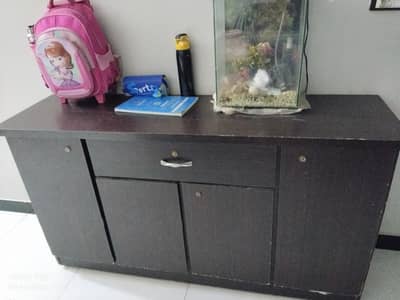 dressers and drawers