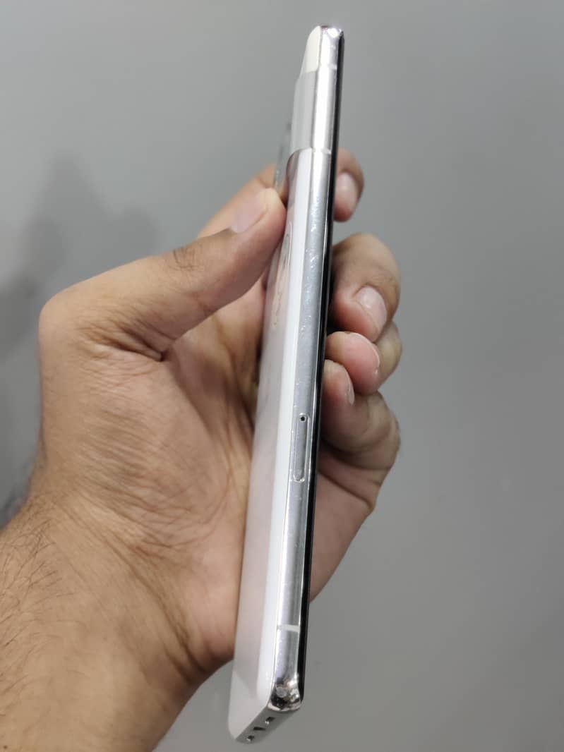 Google Pixel 7 Pro 2