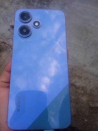 Infinix Hot 30 Play