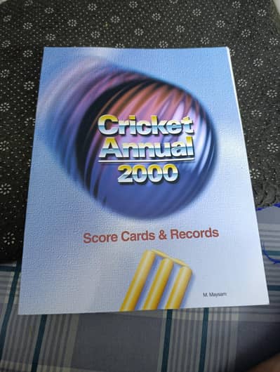 Cricket Annual 2000: Every Match, Every Score, Every Record