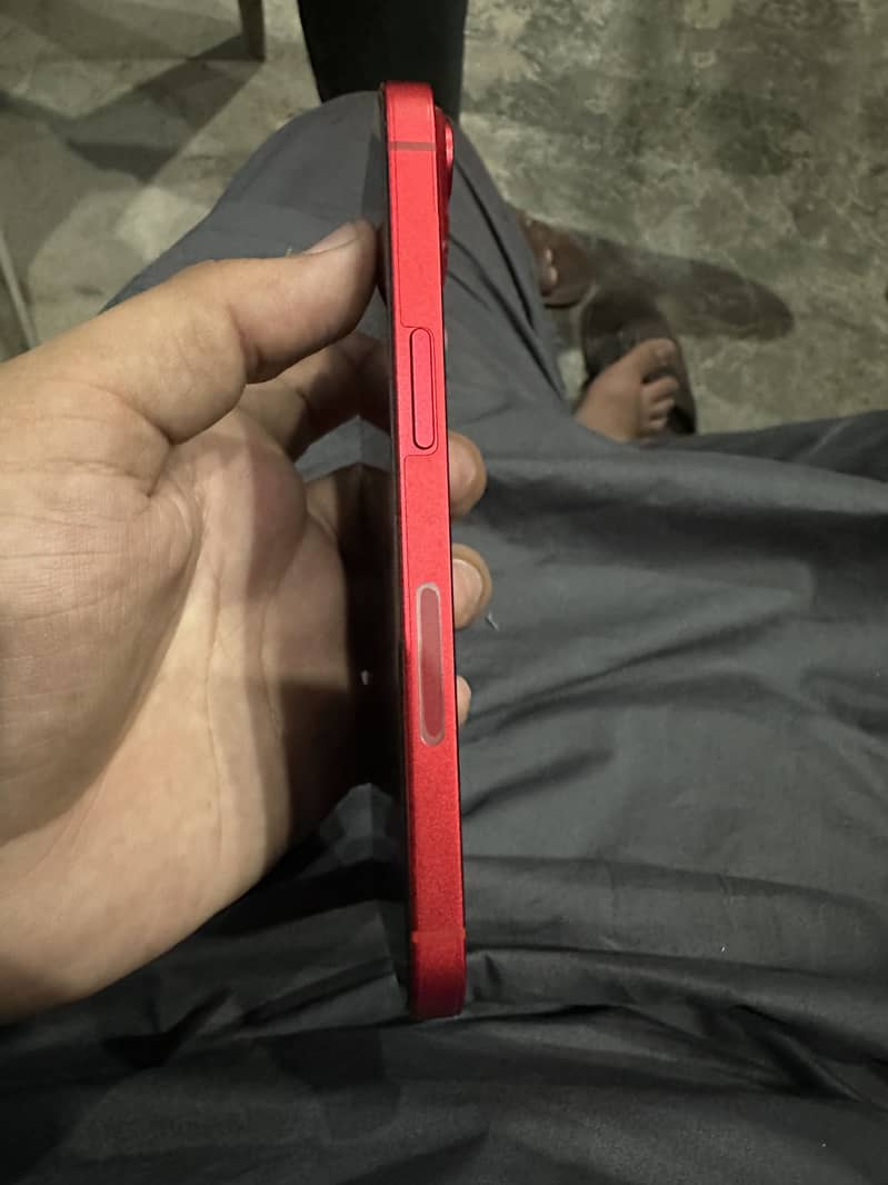 Apple iPhone 14 2