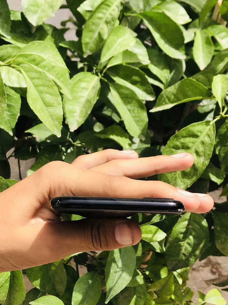 Apple iPhone 7 Plus 4