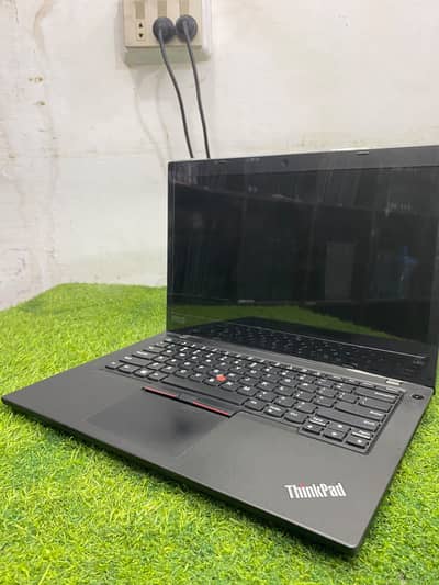 Lenovo l480 core i5 8th gen 8/256