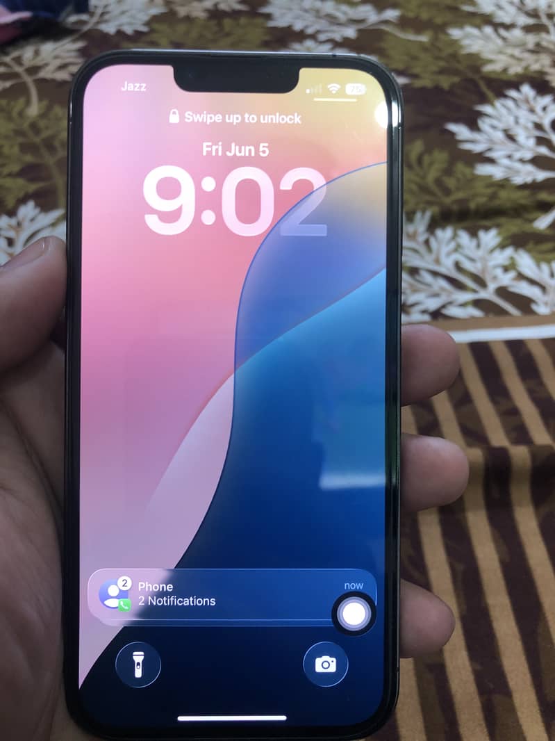 Apple iPhone 13 Pro 2