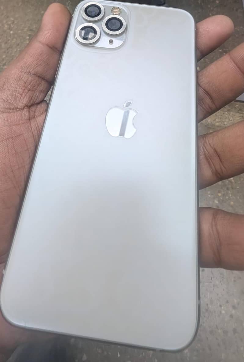 Iphone 11 pro 6