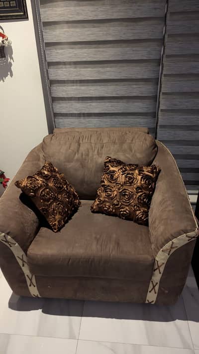 6 seater velvet sofa