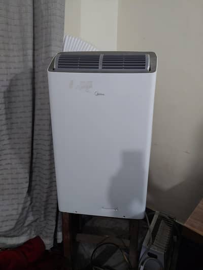 Midea portable 1.25 ton AC