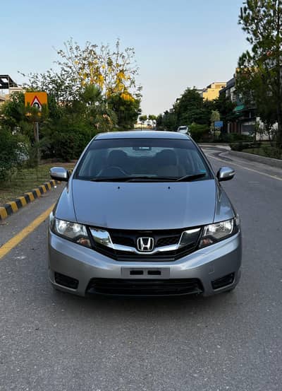 Honda City IVTEC 2018. Total Genuine.