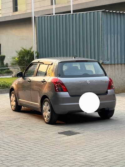 suzuki swift 2015