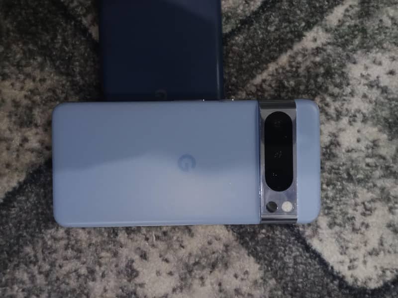 Google Pixel 8 Pro 6