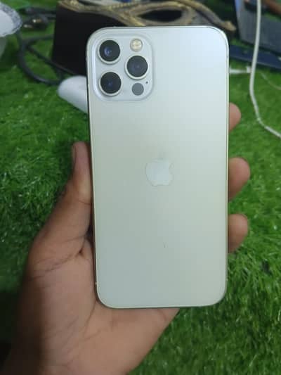Apple iPhone 12 Pro