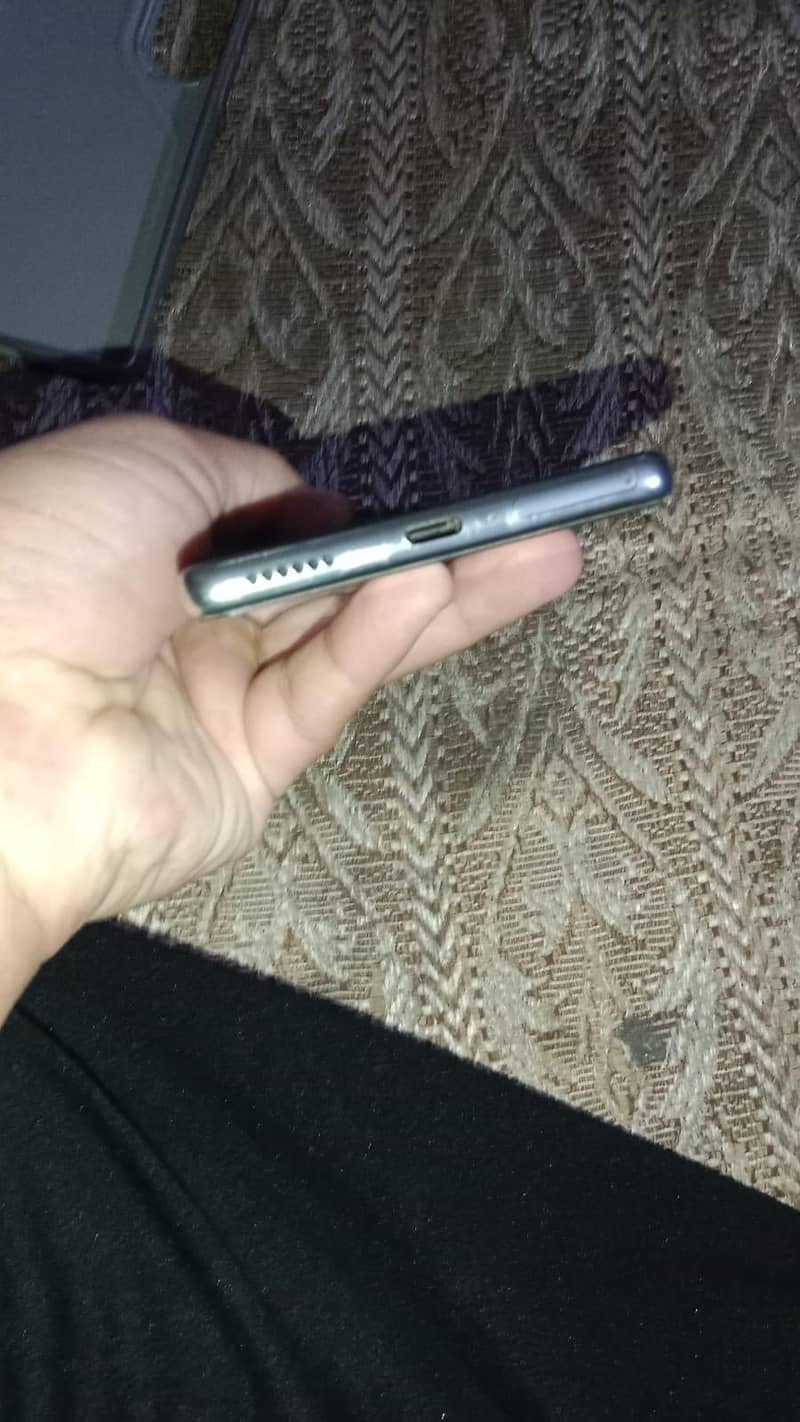 Tecno CAMON 40 6