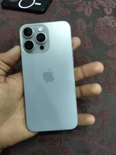 Apple iPhone 15 Pro Max