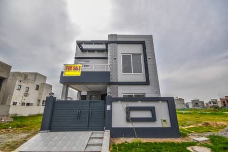 5 Marla House Available for Rent Prime Location