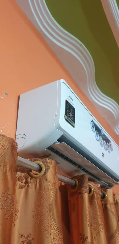 pel  inverter ac 1.5 Ton like new