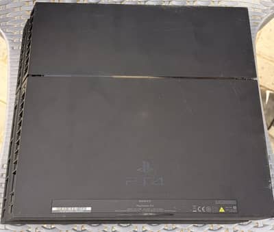 PS4 Urgent sell UAE IMPORTED !