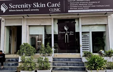 Fully furnished clinic space available for use