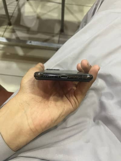 Apple iPhone 11 Pro