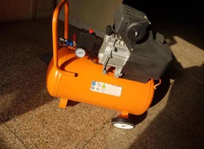 good condition Air compressor urgent sale