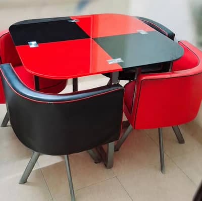Selling Dining table in good condition
