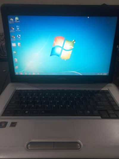 Toshiba laptop for Sale 2GB Ram, 160GB ROM 2nd Generation with charger