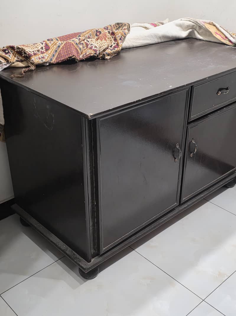 Iron table 3