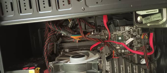 im Selling i7 4790k Powerful PC With 8 Bit Cable Installed 750w Supply